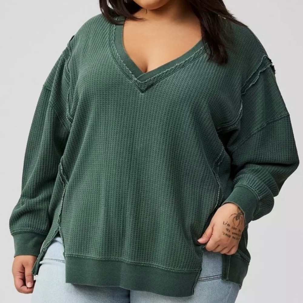 Torrid NWT Waffle Relaxed Fit Drop Shoulder Sweatshirt Dark Forest Size 3X